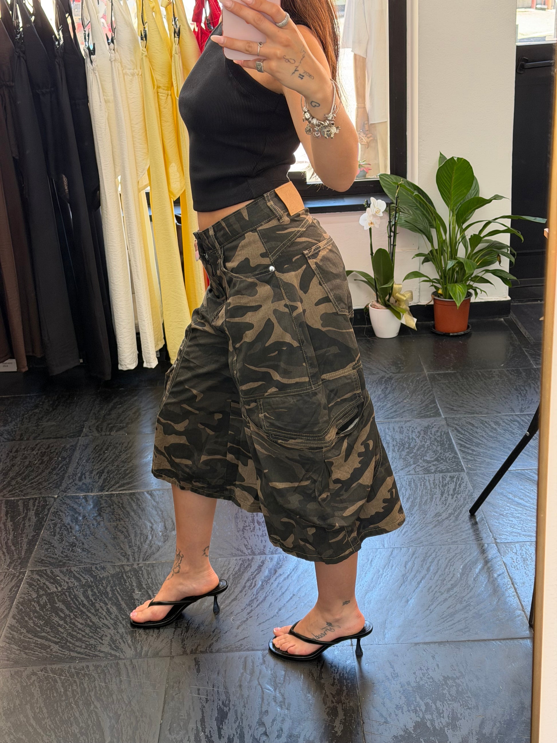 Bermuda Kira- JadeShop