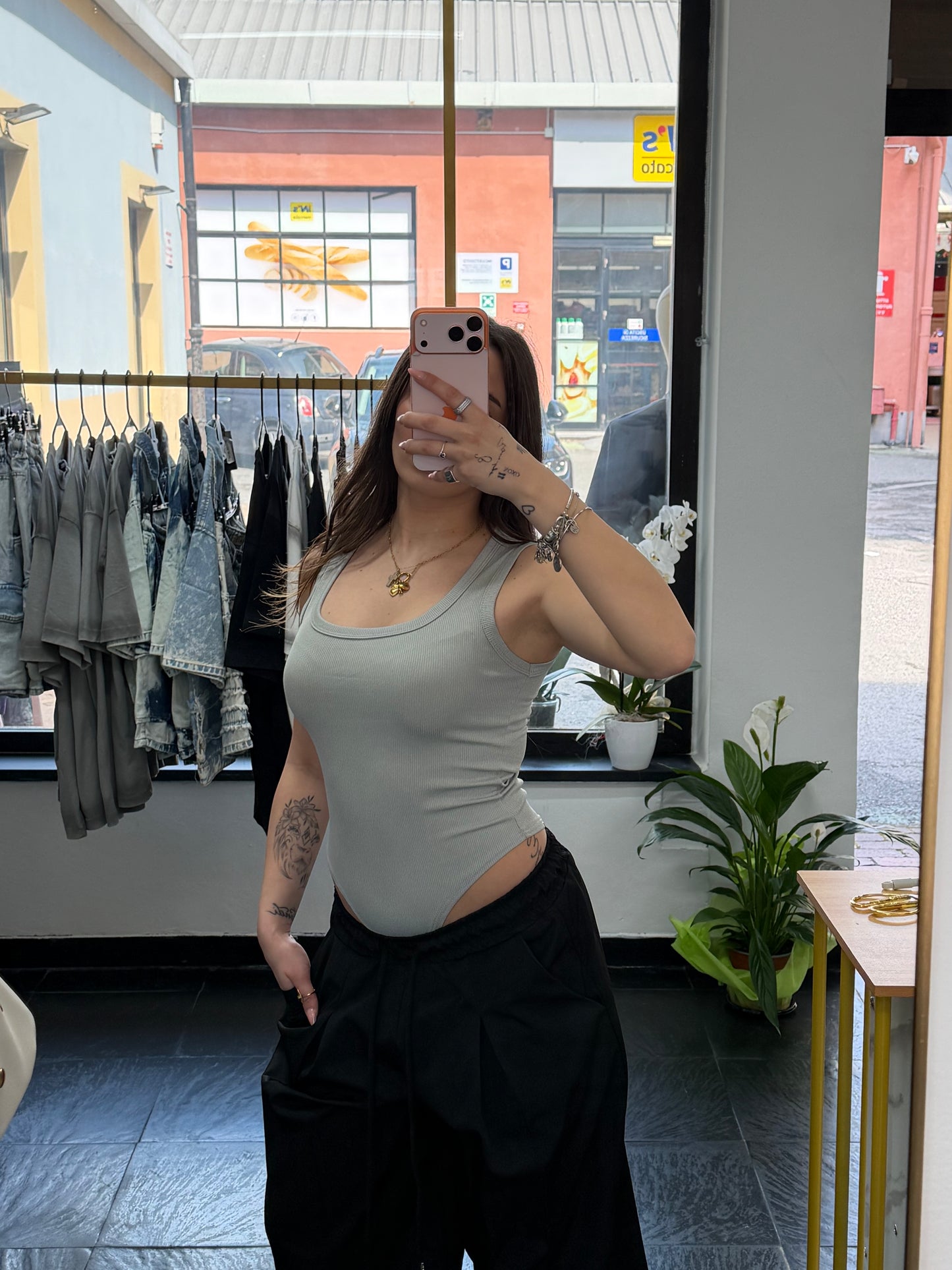 Body Summer- JadeShop